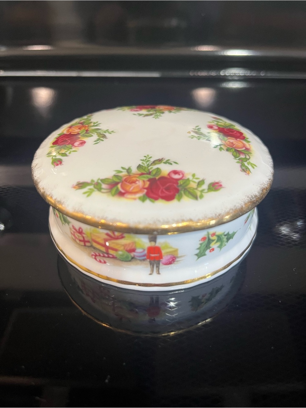 Royal Albert White Porcelain Trinket Box with Red and Pink Floral Holiday Motif